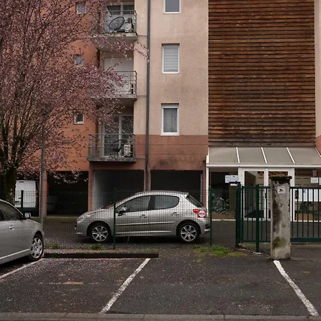 Serenite - T2 Centre Avec Terrasse Et Parking Апартаменты Лурд