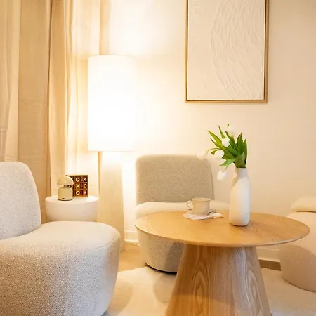 Serenite - T2 Centre Avec Terrasse Et Parking * Лурд