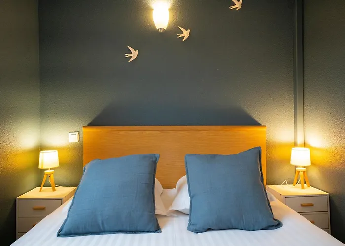 Serenite - T2 Centre Avec Terrasse Et Parking Лурд